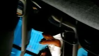 मसालेदार भिडियो मा, रिले रीड रीड एक ठूलो कुखुरा द्वारा गधा मा गडबड हुन्छ