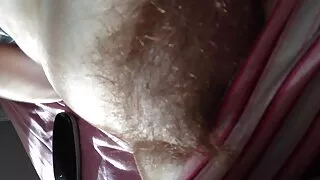 आफ्नो घुँडा मा Blowjob गोलमाल अघि मान्छे फिलिम गर्न व्यवस्थित
